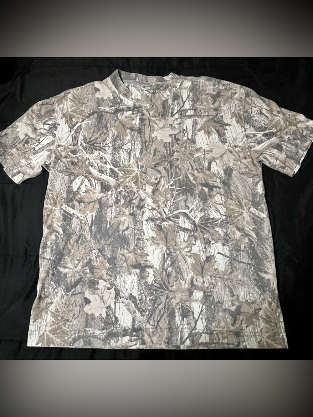 Hollister Men's Brown Gray Camo Short Sleeve T-Shirt Size Large